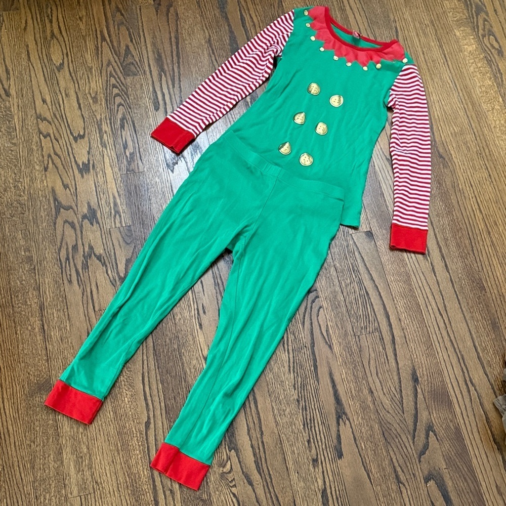 Target Kids Girls Medium Festive Green and Red Set Elf Christmas Holiday Snow